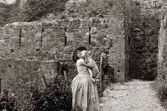 Anna Pavlova nel Castello di Vigoleno (2)