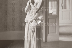 Anna Pavlova prova un costume (1)
